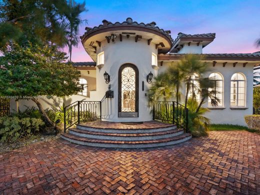 Willa w Hollywood, Broward County