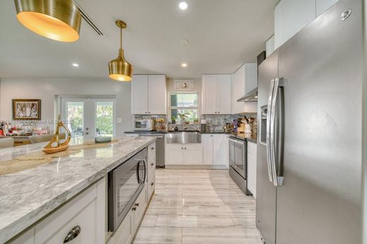 ﻓﻴﻼ ﻓﻲ Palmetto Bay, Miami-Dade County