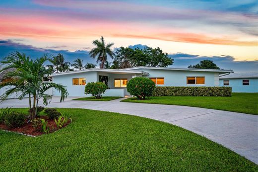 Вилла, Lake Clarke Shores, Palm Beach County