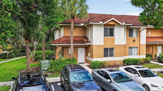 Townhouse in Plantation, Broward County