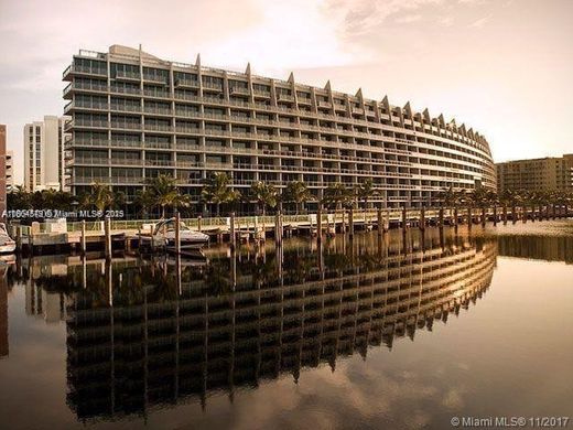 Residential complexes in Aventura, Miami-Dade