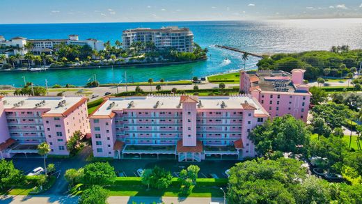 Boca Raton, Palm Beach Countyのアパートメント・コンプレックス