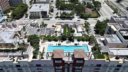 Residential complexes in West Palm Beach, Palm Beach
