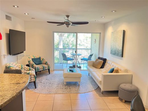 Residential complexes in Hollywood, Broward County