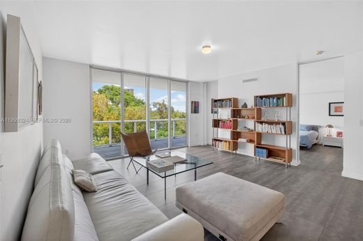 Residential complexes in Miami, Miami-Dade