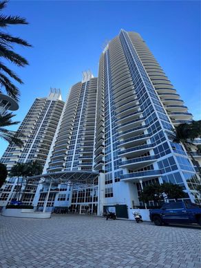 Complesso residenziale a Miami Beach, Miami-Dade County