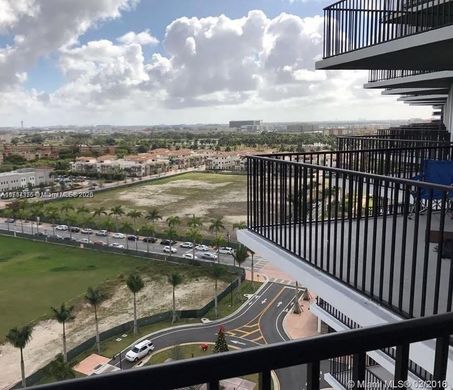 콘도미니엄 / Doral, Miami-Dade County