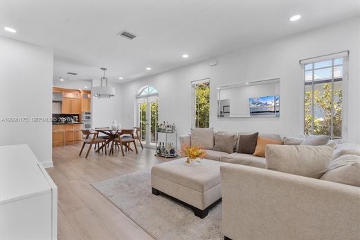 Willa w Miami, Miami-Dade County