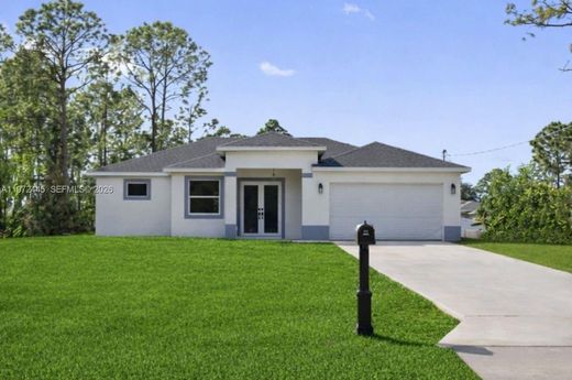 Villa in Lehigh Acres, Lee County