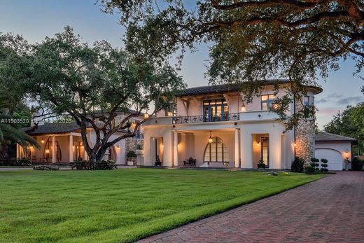 ﻓﻴﻼ ﻓﻲ Pinecrest, Miami-Dade County