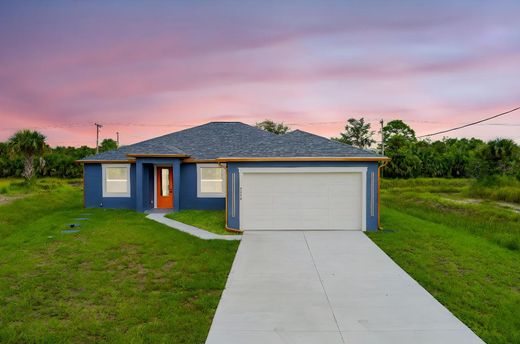 Villa in Palm Bay, Brevard County