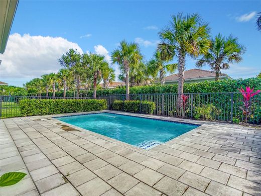 Villa Westlake, Hillsborough County