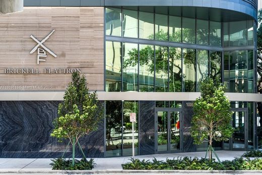 Complesso residenziale a Miami, Miami-Dade County