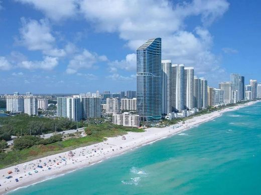 Kamienica w Sunny Isles Beach, Miami-Dade County