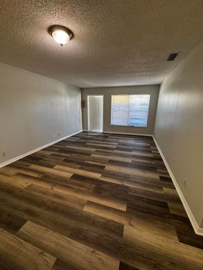 Residential complexes in West Palm Beach, Palm Beach
