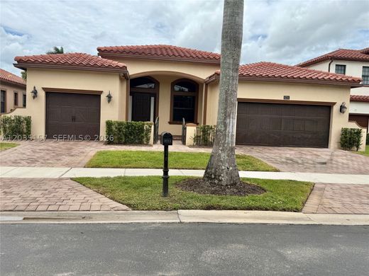 Villa in Cooper City, Broward County