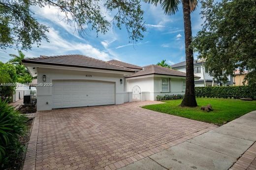 Villa in Miami Lakes, Miami-Dade