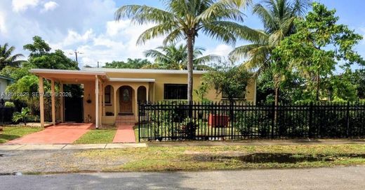 Villa in North Miami, Miami-Dade