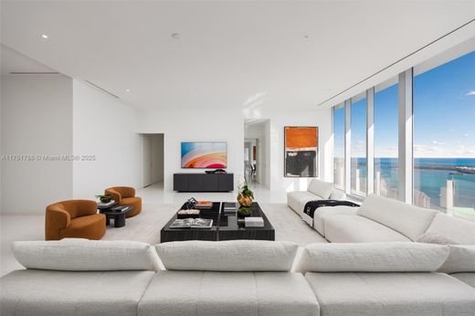 Residential complexes for sale in Miami