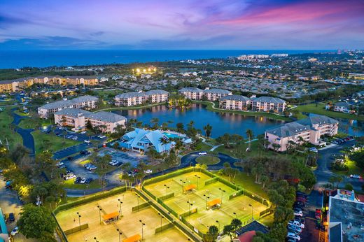 Townhouse in Jupiter, Palm Beach
