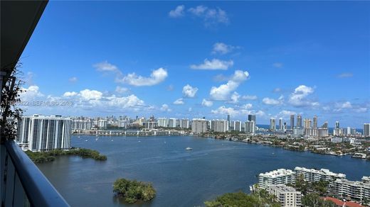 Edificio en North Miami Beach, Miami-Dade County