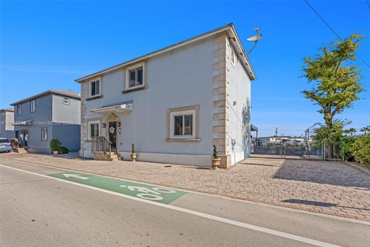 Villa en Medley Mobile Home Park, Miami-Dade County