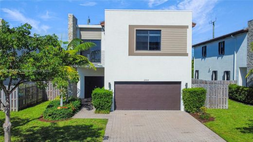 マイアミ, Miami-Dade Countyのヴィラ