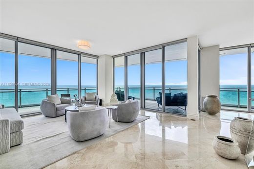Komplex apartman Bal Harbour, Miami-Dade County