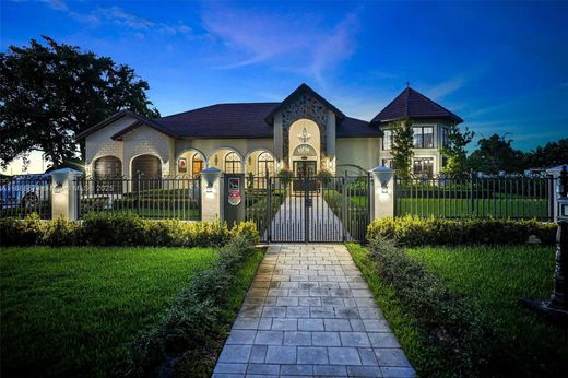 Villa - Miami, Miami-Dade County