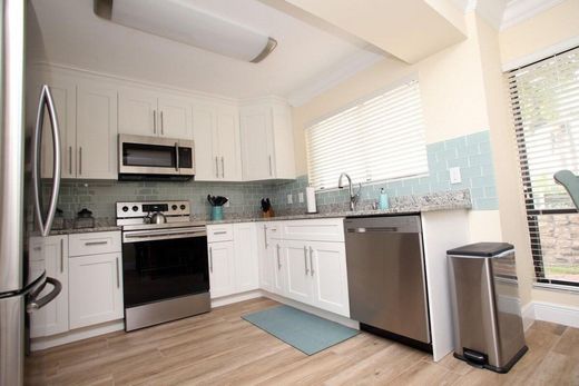 Townhouse in Palm Beach Gardens, Palm Beach