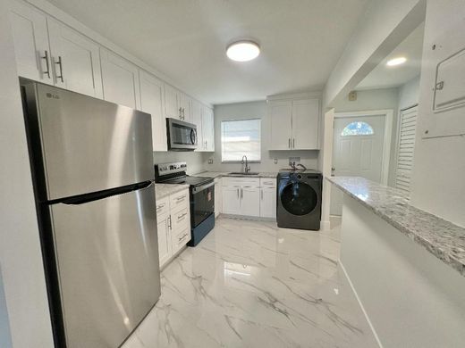 콘도미니엄 / Margate Estates, Broward County