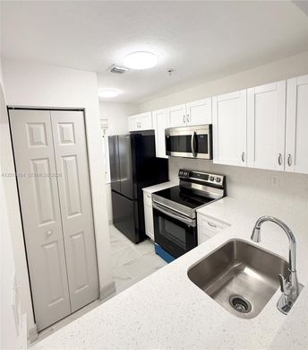 Complexos residenciais - Miami, Miami-Dade County