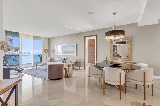 Complesso residenziale a Sunny Isles Beach, Miami-Dade County