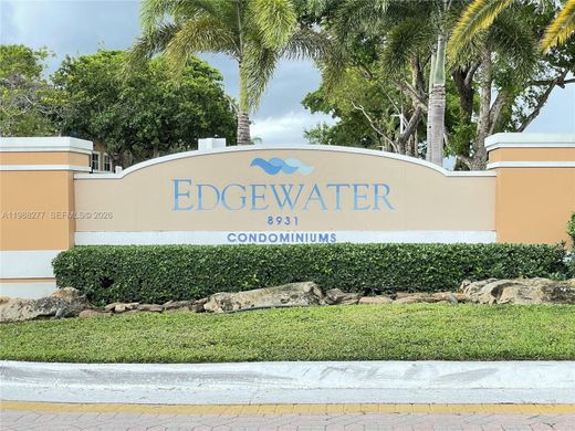 Residential complexes in Coral Springs, Broward County