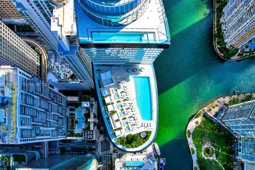 Residential complexes in Miami, Miami-Dade