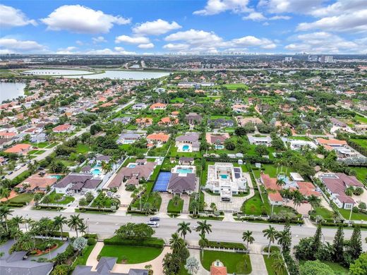 Villa - Miami Terrace Mobile Home, Miami-Dade County