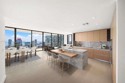 公寓楼  Miami Beach, Miami-Dade County