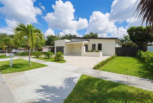 Villa in West Park, Broward County