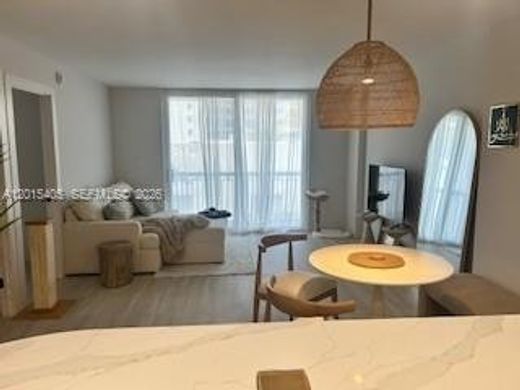 Complexes résidentiels à Miami Beach, Comté de Miami-Dade