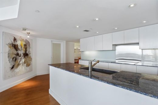Residential complexes in Miami, Miami-Dade