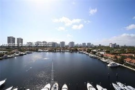 Residential complexes in Aventura, Miami-Dade