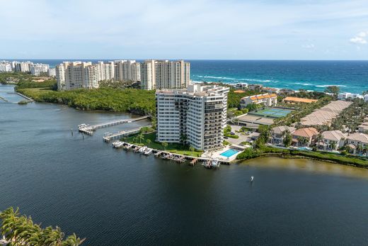 Wohnkomplexe in Highland Beach, Palm Beach County