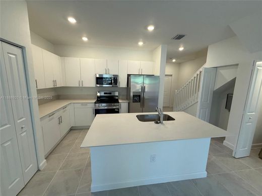 Таунхаус, Florida City, Miami-Dade County