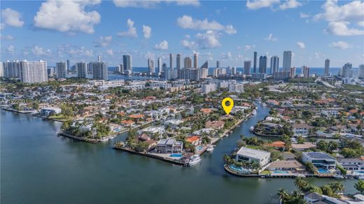 Вилла, North Miami Beach, Miami-Dade County
