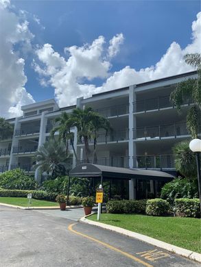 مجمع شقق ﻓﻲ Weston, Broward County