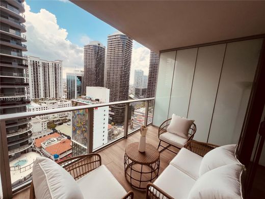 Residential complexes in Miami, Miami-Dade