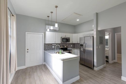 Жилой комплекс, The Acreage, Palm Beach County