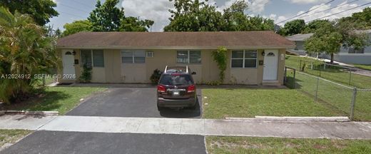 Residential complexes in Hollywood, Broward County