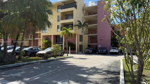 Residential complexes in Miami, Miami-Dade