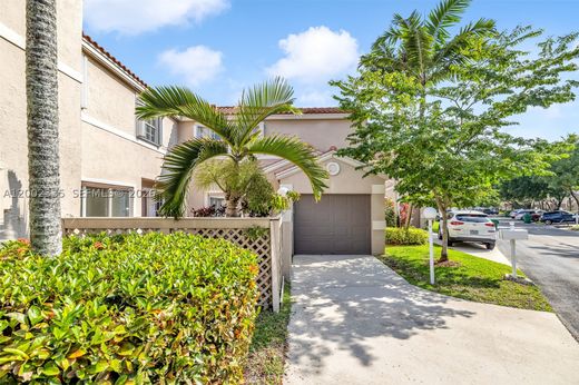 Townhouse in Cooper City, Broward County